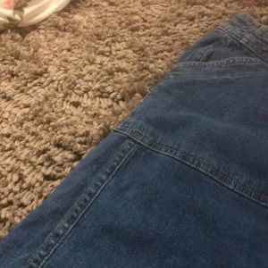 Meet your Posher, Nilah